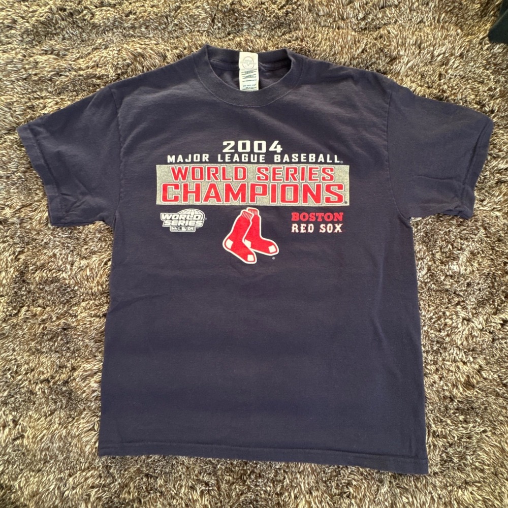 2004 Major League Baseball World Series Champions Boston Red Sox T-Shirt